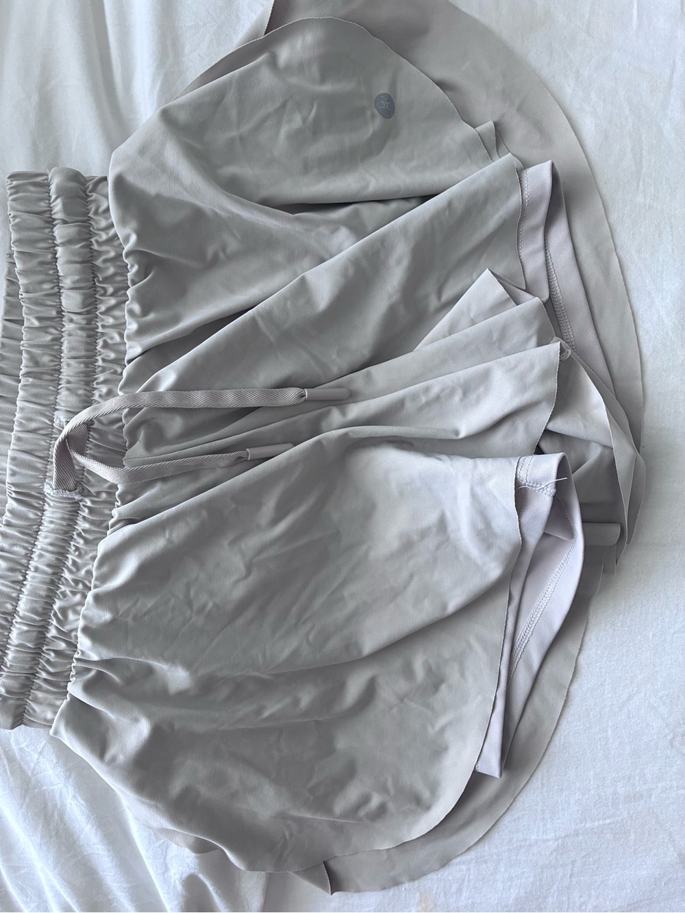 GAIAM Light Gray Women's Active Shorts